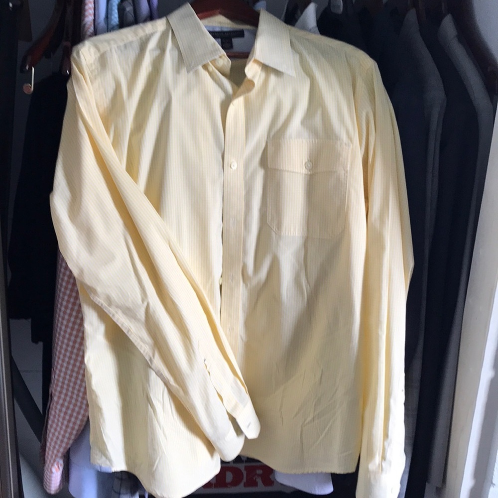 Banana republic yellow shirt